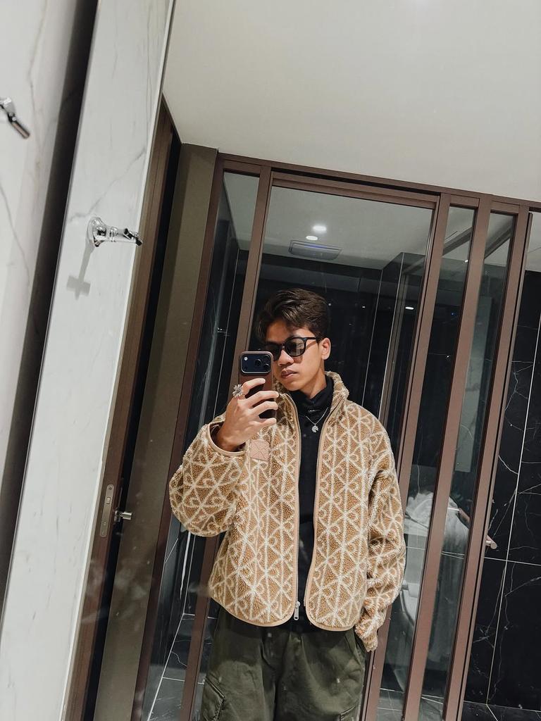 myrnanewss's tweet image. #RNANEWS #RNASELEBSTYLE anyeong chagiya. by #RayD #SteadyRayD #Alpha #BigStageAlpha