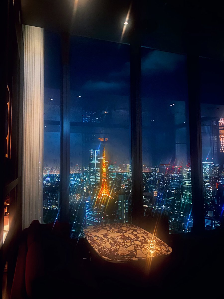 hidemmy0319's tweet image. 昨夜の現場🎧
見てくれ、AIみたいだろ。

#Fairmont #driftwood