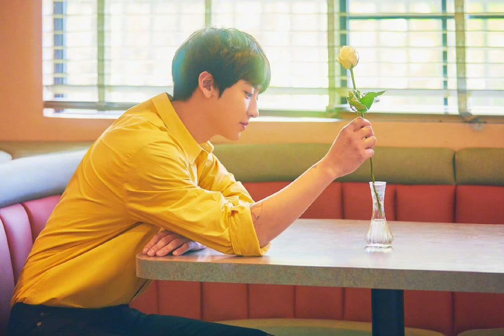 LoeyZzel's tweet photo. 19 days before your special day!๐๐ฅฐ
We don't change our minds
์ง์ด์ง ์์ด ๋จ์ด์ง ๋
๋ ์์ ์ถ์ ๋ฌ๋ ๋
๋ฌ๋ ฅ์ ๋๊ธธ ๋์ฏค์
์ฐ๋ฆฌ์ ์ฌ๋์ ๋์ฑ๋
์ฑ์์ ธ ๊ฐ๋ ๊ฑธ
You mean the world to me
SSFW https://t.co/B4Rcd8exji
#LOEYvember
#Chanyeol #์ฐฌ์ด ๐ https://t.co/C1u9rkW3UE