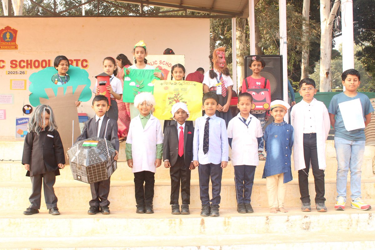 apsprtcbangalor's tweet image. Young Minds, Big Discoveries — Showcasing the Future of Science
Science Beyond Books — Experiments, Exploration, Excellence!
Fueling Curiosity, Powering the Future — APS PRTC Science Exhibition 2025.
#ScienceWorkingLife 
#apsprtc