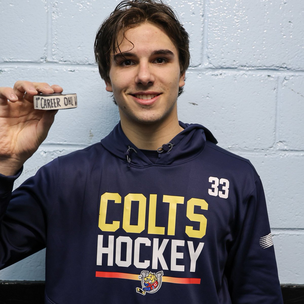 OHLBarrieColts's tweet image. First start. First win. ✅
#33 Hagan Bach earns his first career OHL win tonight.