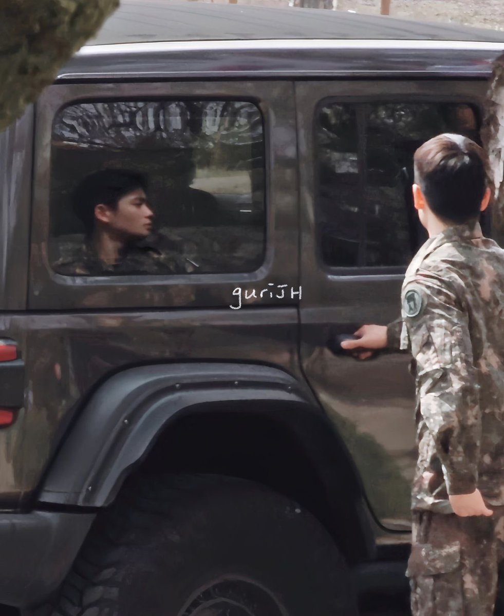 _jjeongjjh's tweet image. 보고싶어