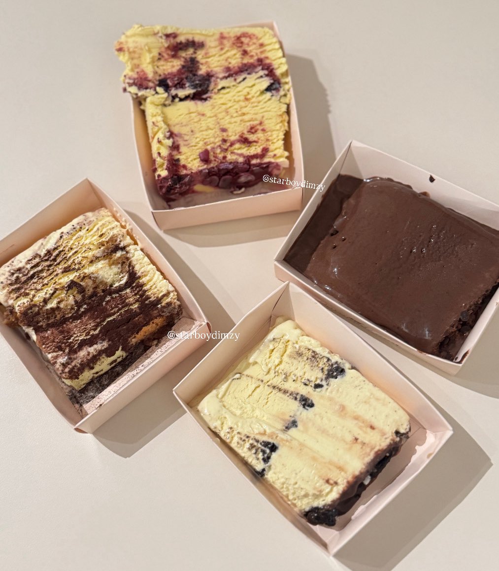 starboydimzy's tweet image. sarang semut🐜🐜🐜