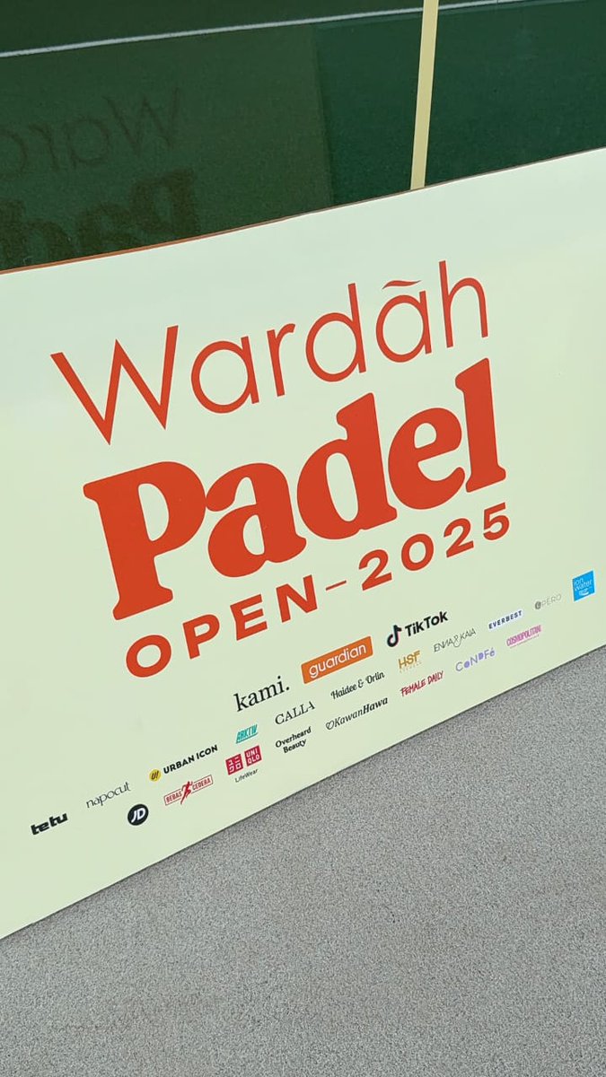 gokil, suasananya udah padel vibes banget! apalagi bakal ada wardah first multicourt modest padel tournament, khusus cewek-cewek nih~ dan yang paling penting, no worry sama panas karena ada Wardah Padel Open.
acaranya tanggal 8-9 November 2025 di bounce social house
