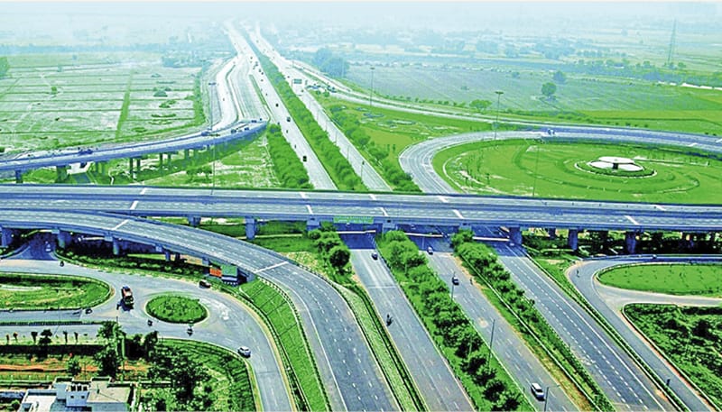 IndexBihar's tweet image. 🚨 NHAI HATES BIHAR?

The Amas–Darbhanga Expressway, Bihar’s first expressway, tells the story of how NHAI works here👇

Despite being India’s most awaited highway - progress is crawling! 🐢
Deadlines missed, pace slow, and only partial work done 👇

📍Package 1 — Deadline: Mar…