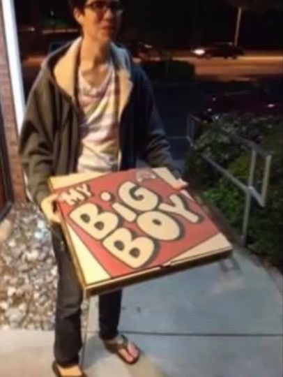 cshdoingstuff's tweet image. Will Toledo holding a pizza