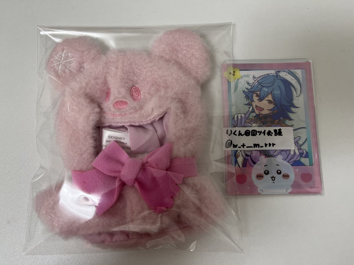 w_t__m_rrr's tweet image. 【交換】ディズニー ディズニーストア 雪だるま ポンチョ シークレットポンチョ ユニベアシティ

譲：ピンク

求：青.白.黒(ブルー.ホワイト.ブラック)

手渡し郵送可。
御気軽にお声掛けください。