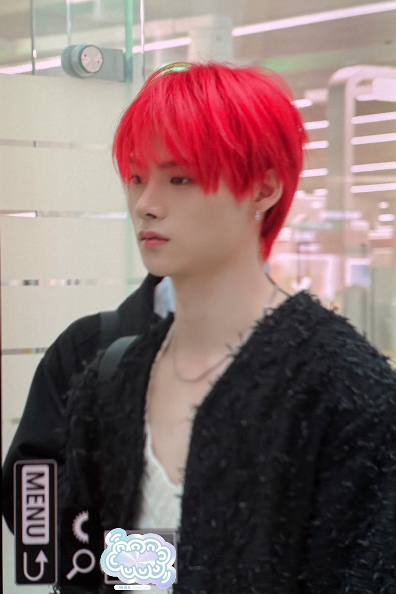 251108

#8TURN 
#에잇턴 
#명호 
#지명호 
#MYUNGHO