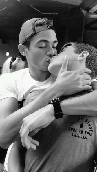 “it’s not gay dude it’s called bonding”

#ILBAB