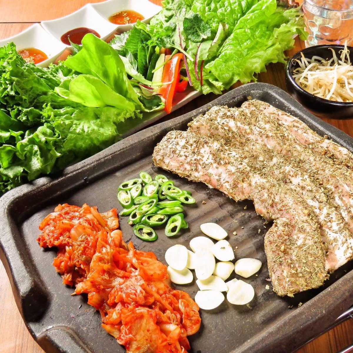 卓上レモンサワー×韓国料理&もつ鍋 もっさむ (@mossamkawaguchi