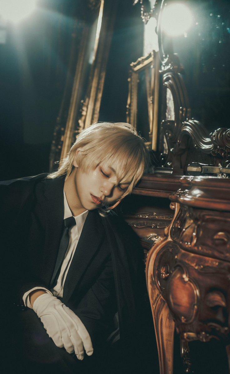 salt__l__'s tweet image. cos
photo by @HoneyBee_304494