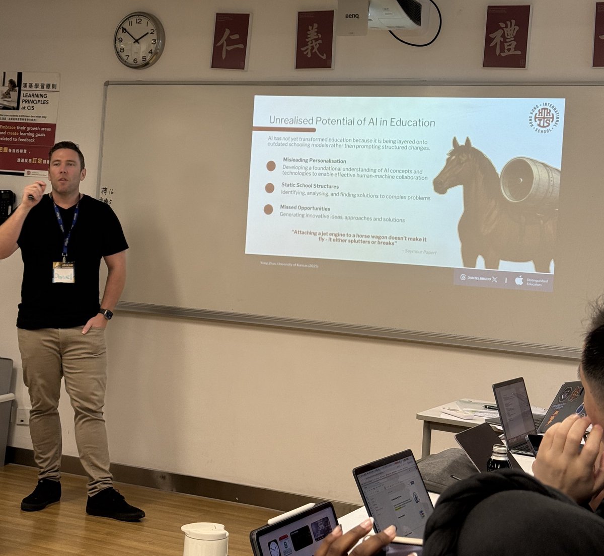 Jennifer Casa-Todd tweet media