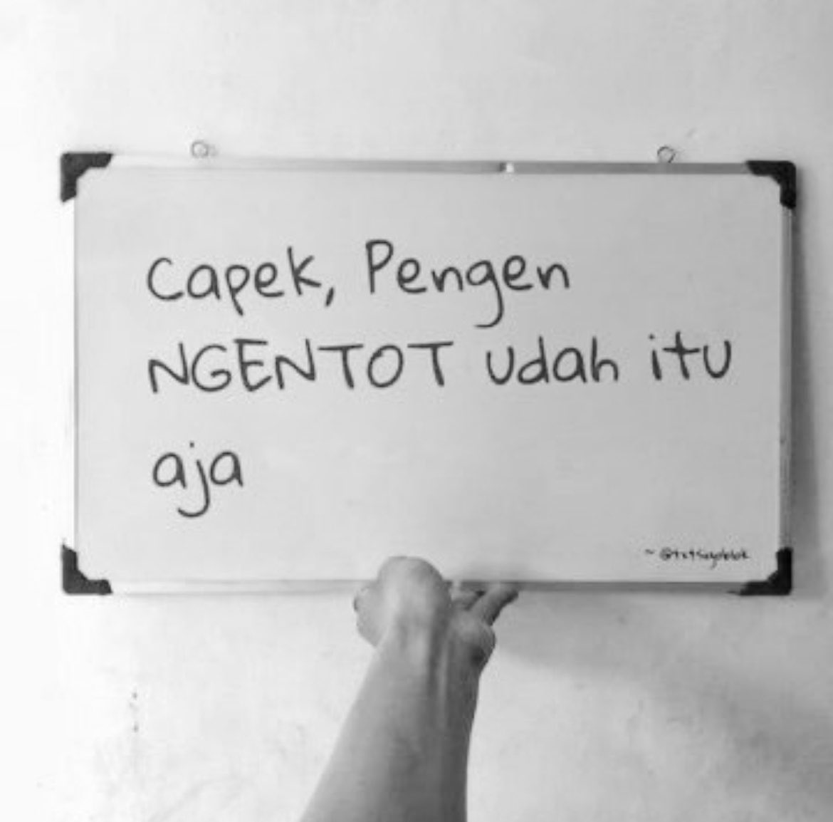 AlterinGio's tweet photo. Iya itu aja udah 🙂🫵🏻 https://t.co/WXhNm4vnaZ