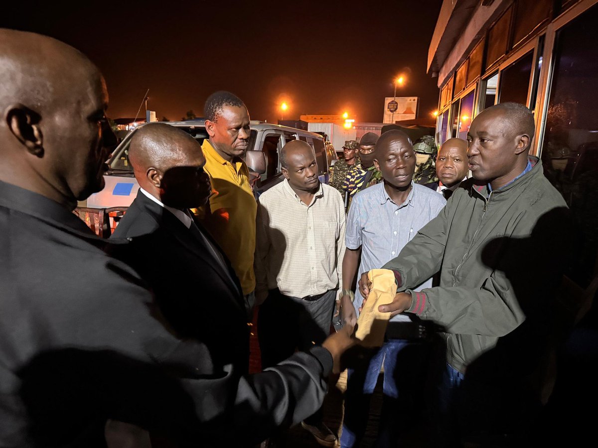 Bob Njagi and Nicholas Oyoo are free and safely back on Kenyan soil. After lengthy engagements, they were released to H.E. <a href="/MaangiJoash/">Amb. Joash Maangi, MBS, LLB, Dip. KSL, Doc. Juris</a>, escorted by Ugandan officials to Busia, and received by County Commissioner Chaunga Mwachaunga. Deep gratitude to all who made this possible.