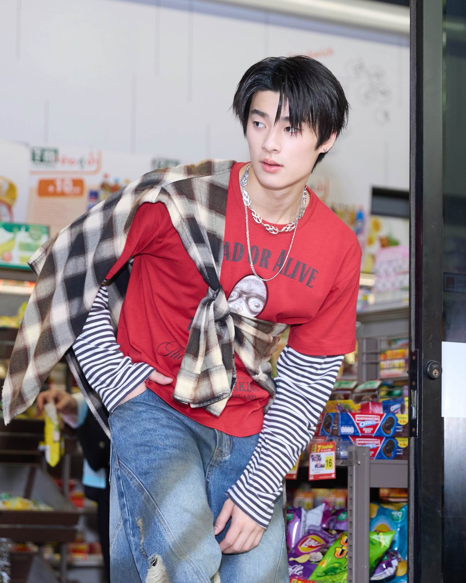 VVV_theofficial's tweet image. JANUS
VVV (TRIPLE V) 

&amp;gt; 

| V . | | 

#VVV_TRIPLEV #JANUS_VVV  
#WHOOPMusic #Whattheduckmusic