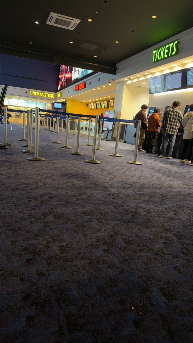 待ってたよプレデター☠️💨