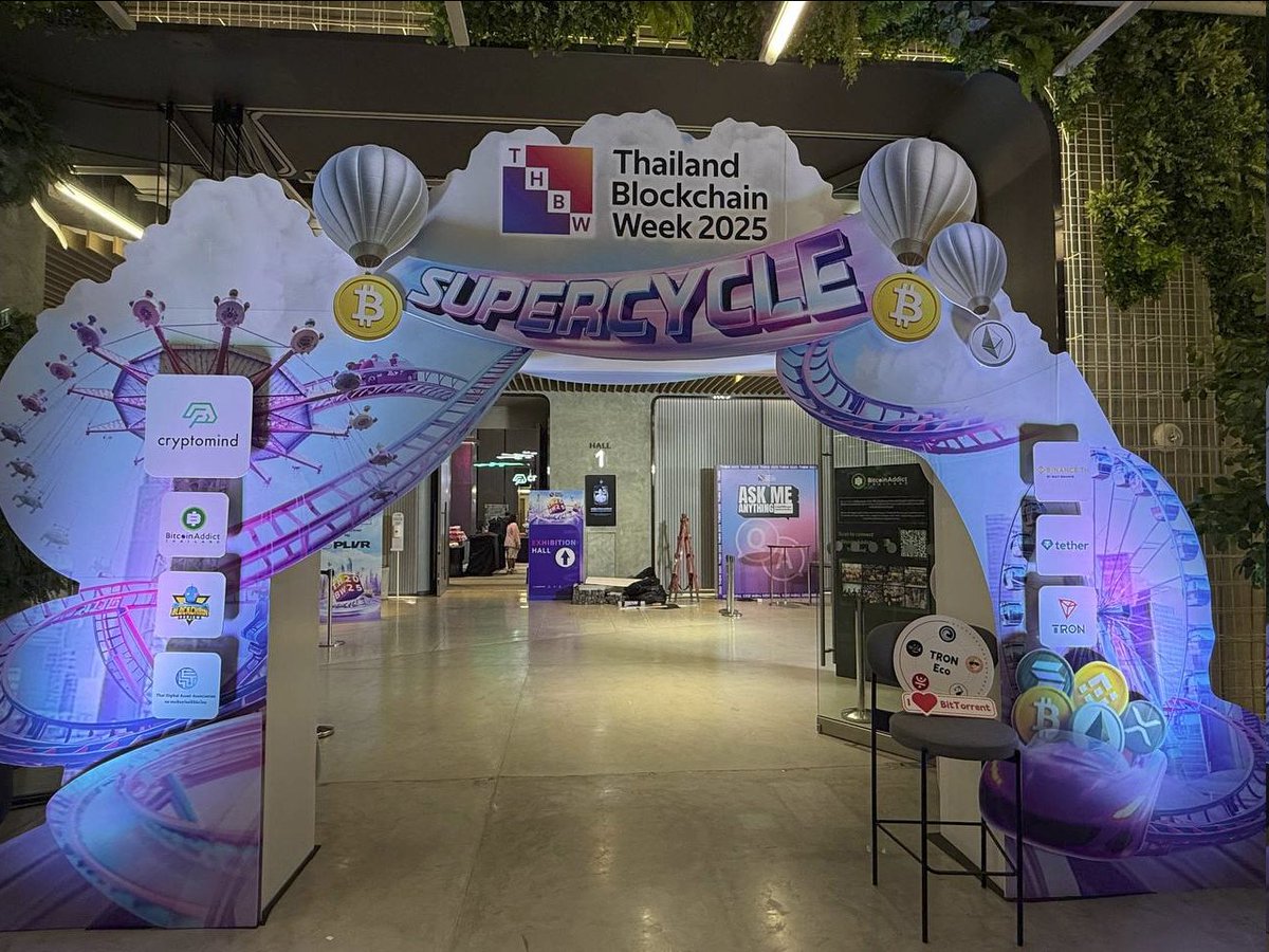 hongngo38104169's tweet image. 🌟 #SunPump shines at #THBW2025 alongside TRON ecosystem projects! @sunpumpmeme 

Thailand Blockchain Week 2025 brought together some of the most innovative projects in the TRON ecosystem, and SunPump was right at the center of the excitement. From memes to momentum, the