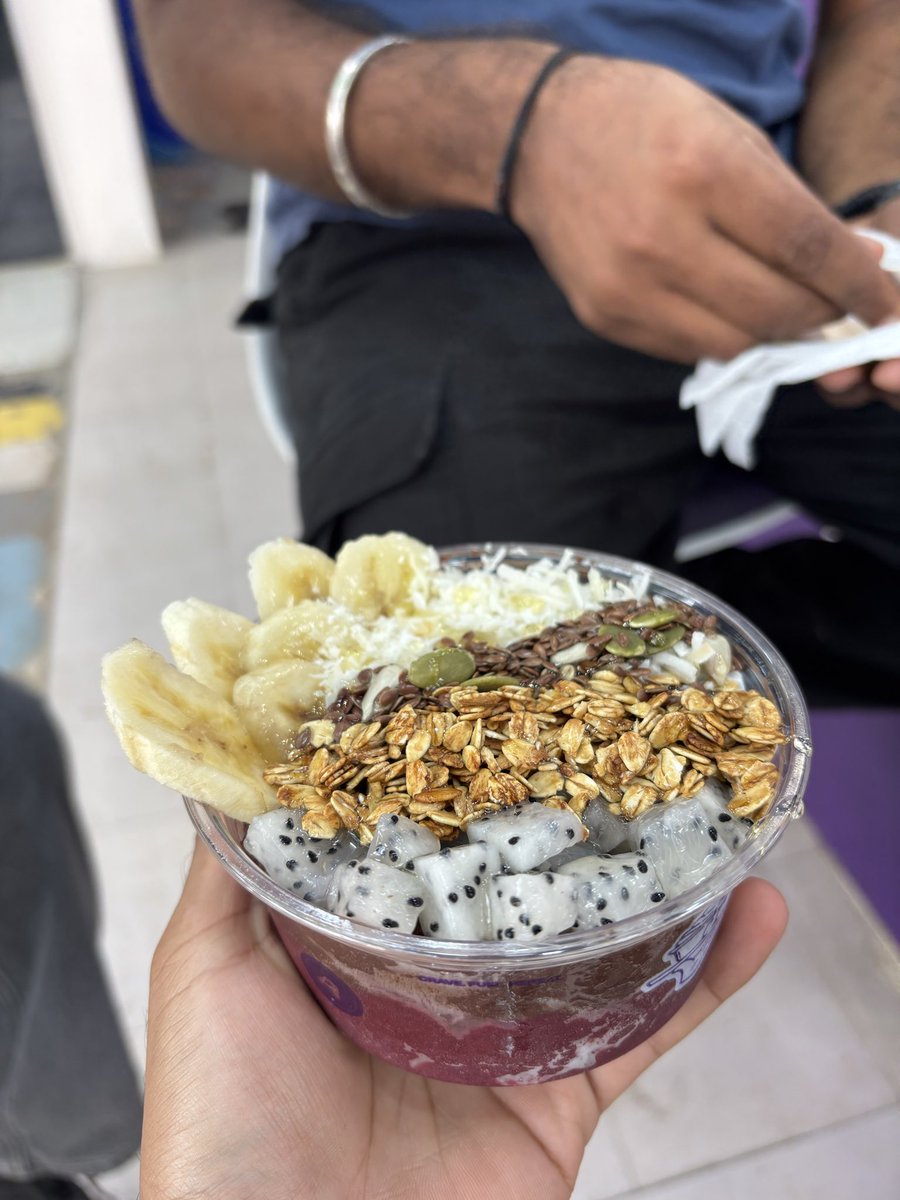 vedantshah2001's tweet image. Saturday Morning done right. 

Great Coffee + Blr Weather + Açai Bowl