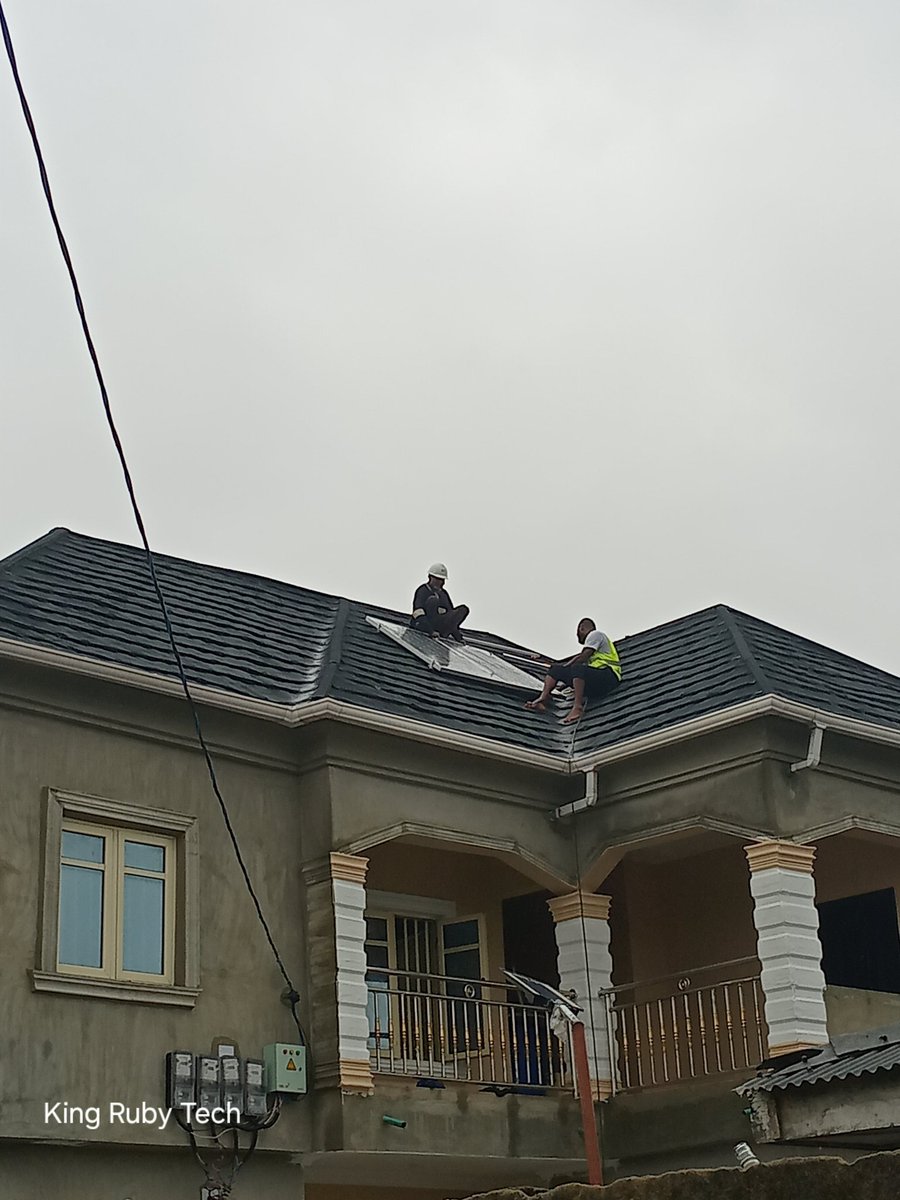 kingrubytech's tweet image. Get this ❤️2KVA/12V solar system 👷🏾‍♂️  
1 x 2kva inverter
1 x220AH tubular battery 
800wp solar panel
TOTAL COST: N1,100,000
Physical office📍Lagos 
Go solar

Grammy GETTING PAID 10,000 Nigerian Best African Music Performance Dear Trump Pastor Adeboye