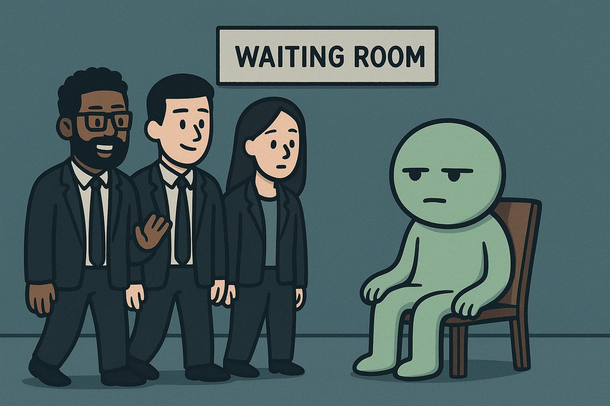 BlumsterToken's tweet photo. @CryptoHayes @SBF_FTX @cz_binance @SBF_FTX, @cz_binance, and myself walk into a waiting room. Blumster’s already there. ⚡🪑 https://t.co/5zRgOW7XAQ