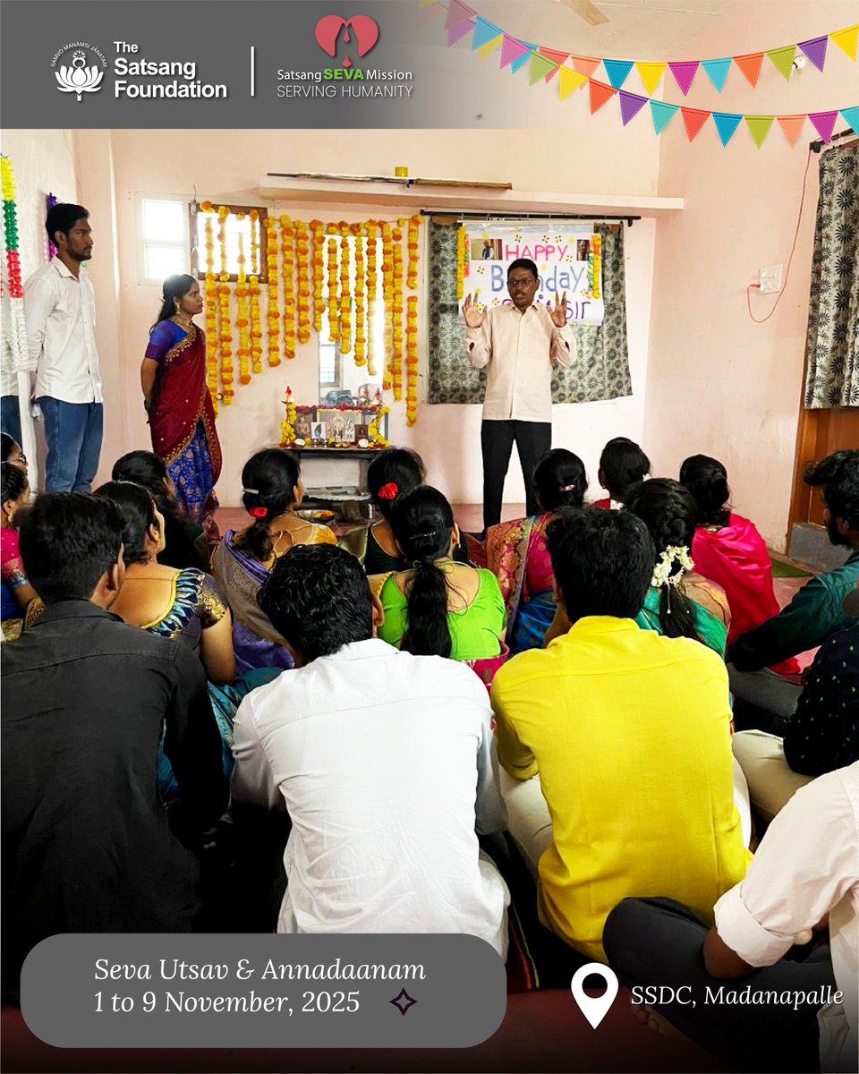 SatsangTweets's tweet photo. A day of light, love & learning at #SSDC as students and staff celebrated Sri M’s birthday.
With guests Mr. Stephen & Ms. Anukriti, the program included lamp lighting, #Sangachhadhwam, role play on #ManavEkta, music, dance & heartfelt reflections on Sri M’s vision of #unity. https://t.co/2jAfPceyaS