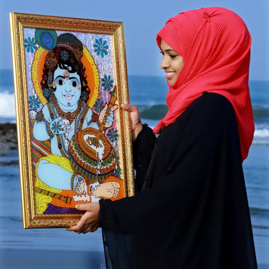 TheSouthfirst's tweet image. #Kerala: Reels were once again shot inside the #Guruvayur temple, prompting the #Devaswom to lodge a complaint that led to police action. 

A case has been registered against Instagram users Jasna Salim and R1 Bright.

Jasna had earlier courted controversy by cutting a cake on…