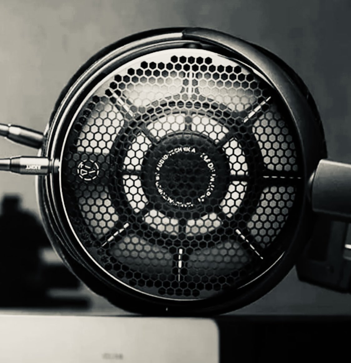 coffee and headphones tweet media