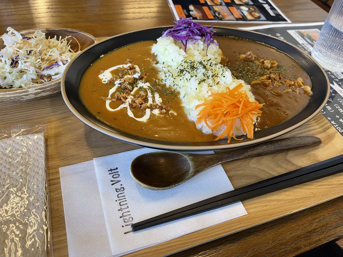 formulat038's tweet photo. いつも奈良方面に行くと食べていたLightning.Voltさんのカレー
閉店するのでもう一度食べに行った
美味しかった
いつもは車で行くけども、せっかく天気もいいのでバイクで
そのあとは針テラスのクシタニへ
#ライトニングボルト
#LightningVolt https://t.co/VgGO9z7WMd