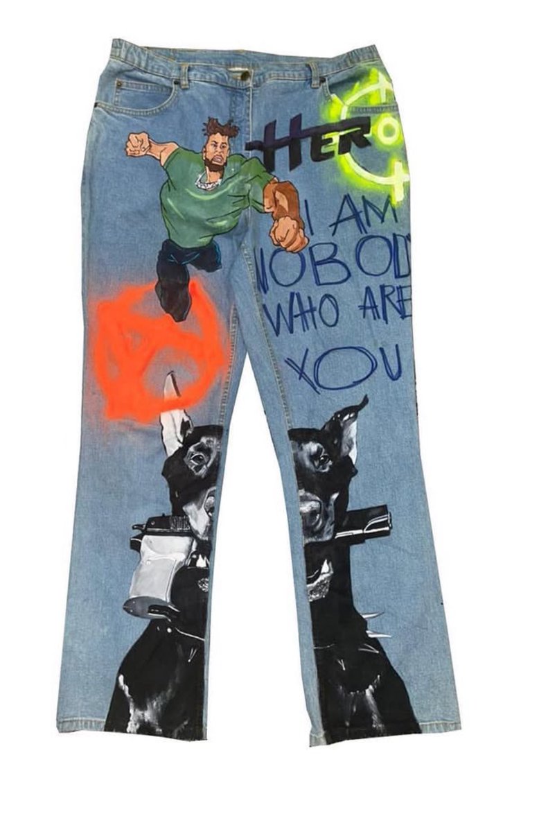 In 2021 <a href="/BNXN/">Benson</a> reached out to me to paint a pant for him, now the fun fact is I actually tried giving him a discount because he’s a celeb and most would rather just expect to get it for free, but bro did the opposite and insisted on paying in full, what a guy.✨🤍