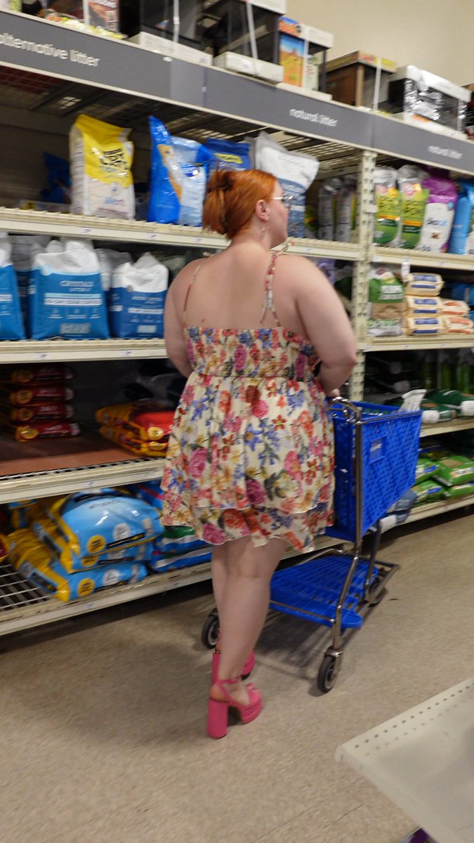 EmberSweets tweet media