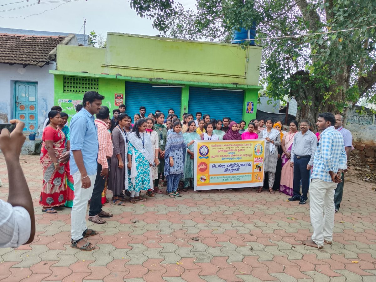 PeriyarVarsity's tweet image. 🦟 Dengue Awareness Drive 🌿
The Department of Microbiology, Periyar University, and Karuppur PHC organized a Dengue awareness programme at Kullagoundanoor Village, promoting prevention and control measures. 💧
#PeriyarUniversity #Microbiology #DengueAwareness #CommunityHealth