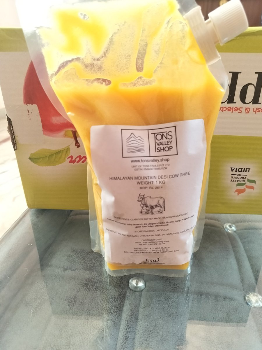 FreeMeGyanLo's tweet image. Received probably the best Himalayan Mountain Desi Cow Ghee. Thanks to @kalapian_, though I&apos;m a bit disappointed with the plastic pouch used for packaging.