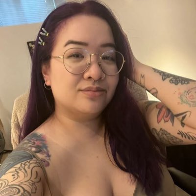 SenderMary6's tweet photo. #NewProfilePic https://t.co/lOus2QNJiZ