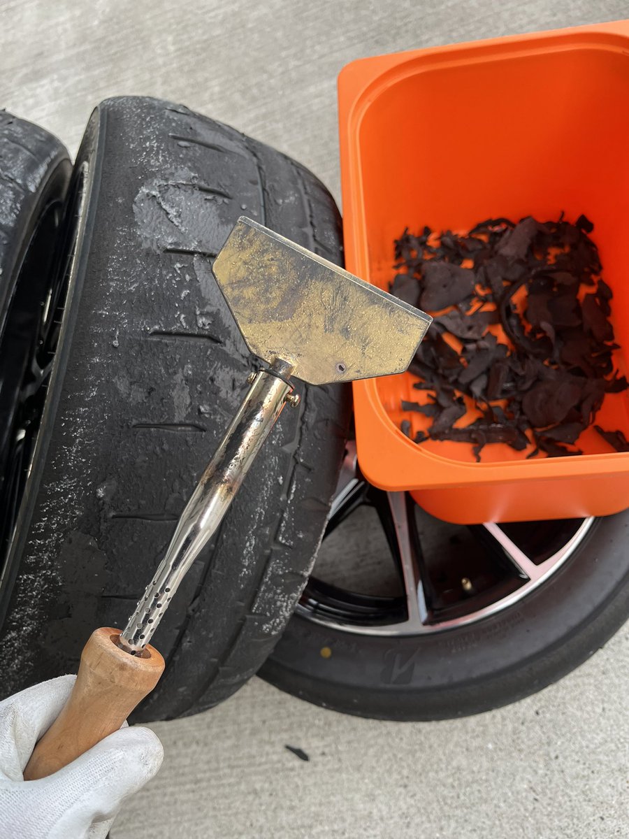 41roll's tweet image. DKC（電気こてクリーニング）