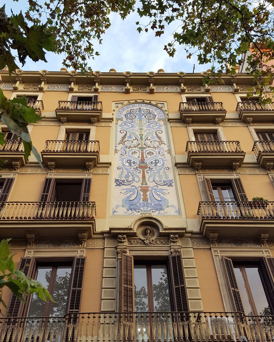 PaisatgesC's tweet image. Passejant per Barcelona. 
Eixample. Detalls. Arquitectura. #Barcelona #bcn #eixample #Arquitectura