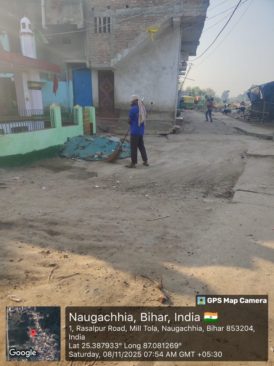 NagarNauga91669's tweet photo. आज वार्डों में मोहल्लों और गलियों की नियमित सफाई, मुख्य सड़कों पर झाड़ू लगाना तथा घर-घर एवं सार्वजनिक स्थलों से कचरे का समय पर उठाव किया गया।
हम सभी नागरिकों से अपील है कि कचरा निर्धारित स्थान पर ही डालें और स्वच्छता अभियान में नगर परिषद का सहयोग करें।
#नगरपरिषदनवगछिया #UDHD https://t.co/VMe9mmimGH