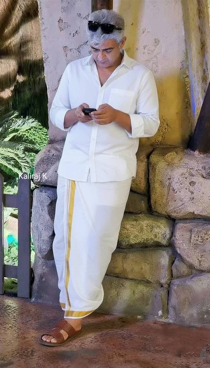 KeralaAjithFc's tweet image. #AjithKumar Latest pic ❤️

#AK64