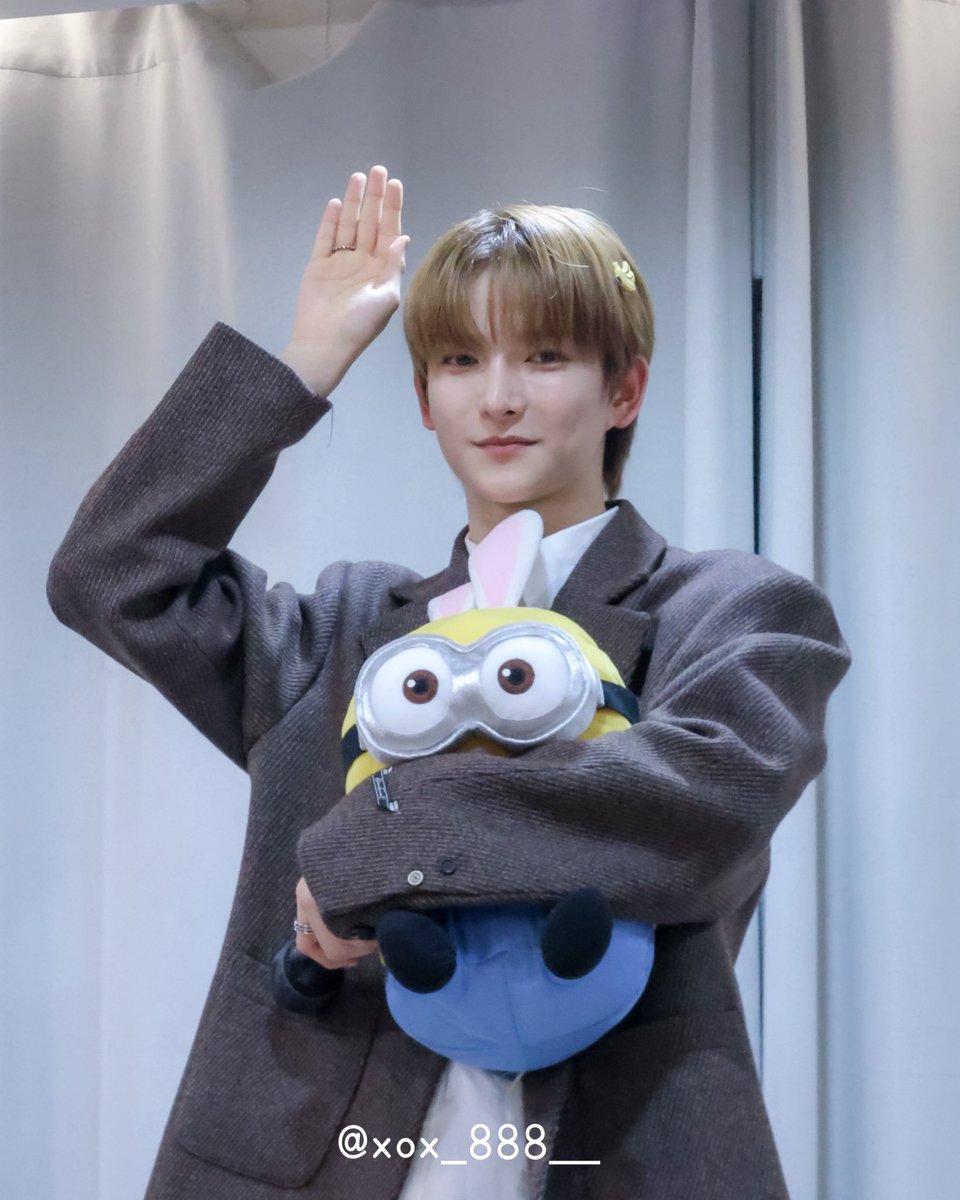 251107 팬싸

#아크 #ARrC #지빈 #JIBEEN