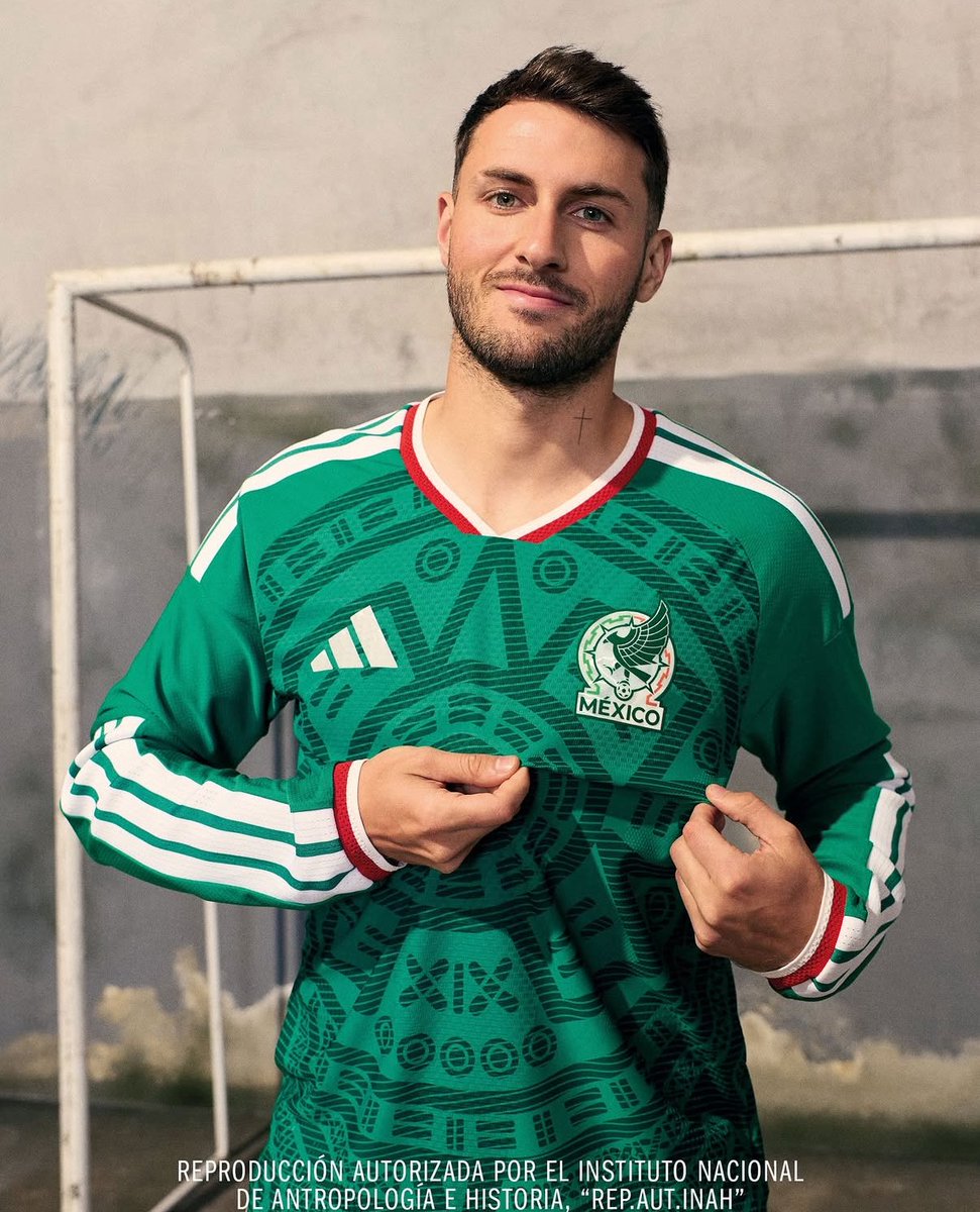 90totalmx's tweet photo. 🇲🇽 ¡Prepárate para el Mundial 2026 con estilo!
Demuestra tu pasión por el Tri con el Jersey adidas México WC 2026 (modelo JI8537) — diseño oficial, tecnología AEROREADY.
🔥 Oferta especial disponible ahora:
https://t.co/ouS8XYjveY

💚 Edición 2026 | Envío rápido | 100% original https://t.co/NTb4ltg7hN