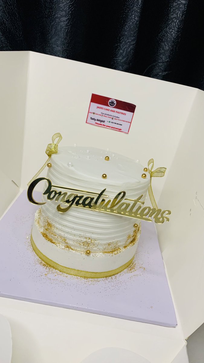jadesola_niyi's tweet photo. Hi

Need a baker to bake you tasty and yummy cakes for your convocation or supply you pastries and chops to serve your guest on your big day?? Jades cake is ready for you!!
UI graduates and assistant celebrants text us ijn!!!

Location : Agbowo UI 
Please repost 
#UIconvocation https://t.co/257HVOFNuq