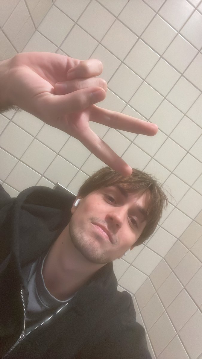 Adam tweet media