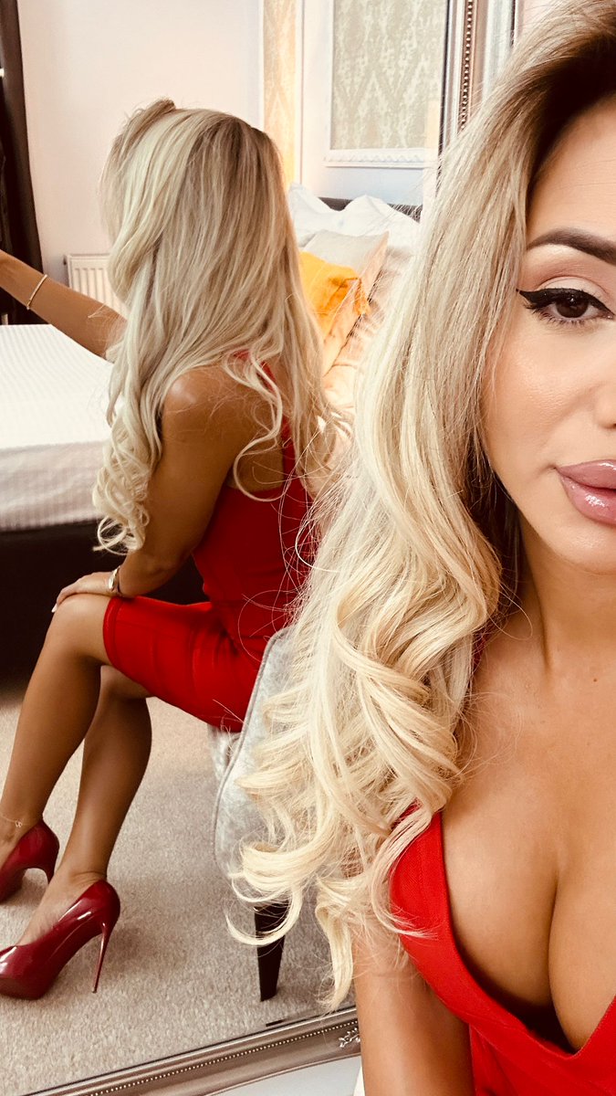 𝓔𝓵𝓮𝓰𝓪𝓷𝓽 ✨𝓛𝓪𝓭𝓲𝓮𝓼
<a href="/AndreaAlenna/">Goddess Andrea</a>