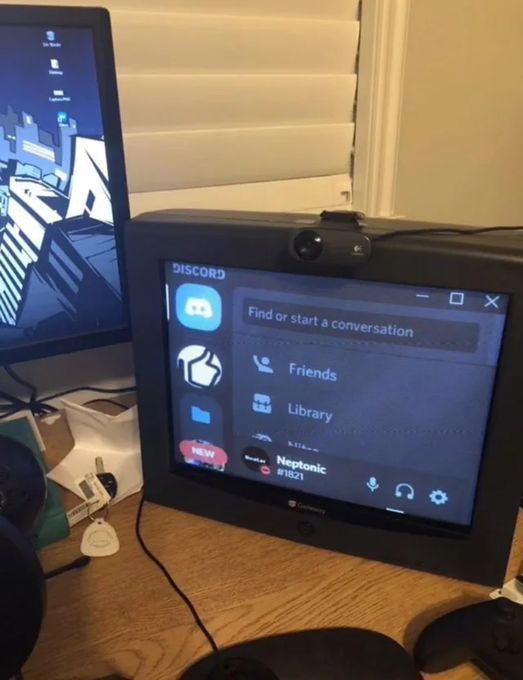 messed up computers (@messeduppcs) on Twitter photo 