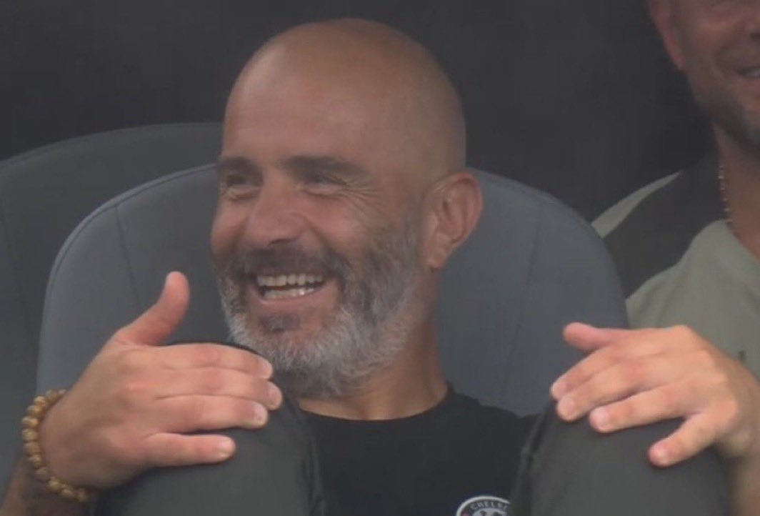 Since I show my wife my Elon musk payout, she just Dey rub my bald head since morning.