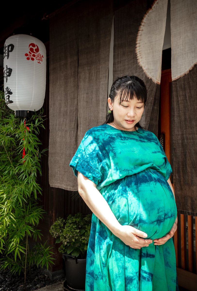 お久しぶりです☆彡

2025年、巳年🐍につき、無事に脱皮しましたので、12/20(土)のお昼過ぎから西成玉出の梲家でライブします！

詳細はまた後日にお知らせいたします♪