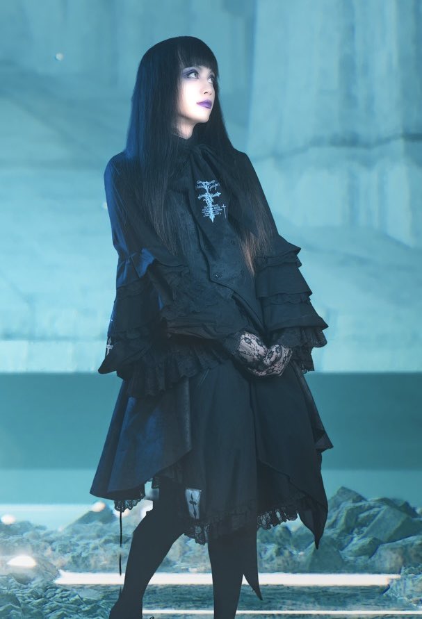 Izabella (@izabella_3588) on Twitter photo 