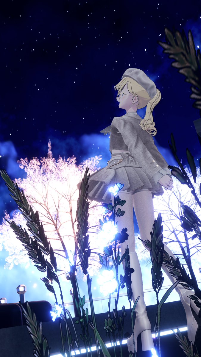 Fluttery_VRC's tweet image. 星がきれいだね

🌎:Night Sky by Tenatsu
vrchat.com/home/launch?wo…

#VRChat #Lapwing #てんぱすおおもり
