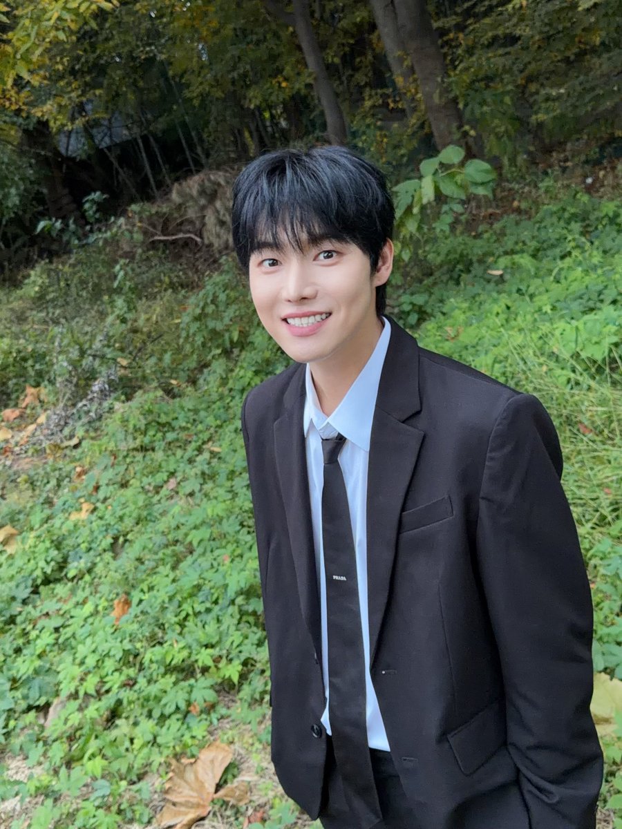 _h00n2's tweet photo. 아잠만 입덕함::::;;;;;;;💍
반지준비함 https://t.co/a1SxbTUGQG