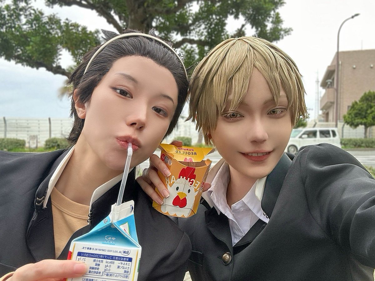 ※ｺｽﾌﾟﾚ

放課後買い食い✌️😄😁✌️