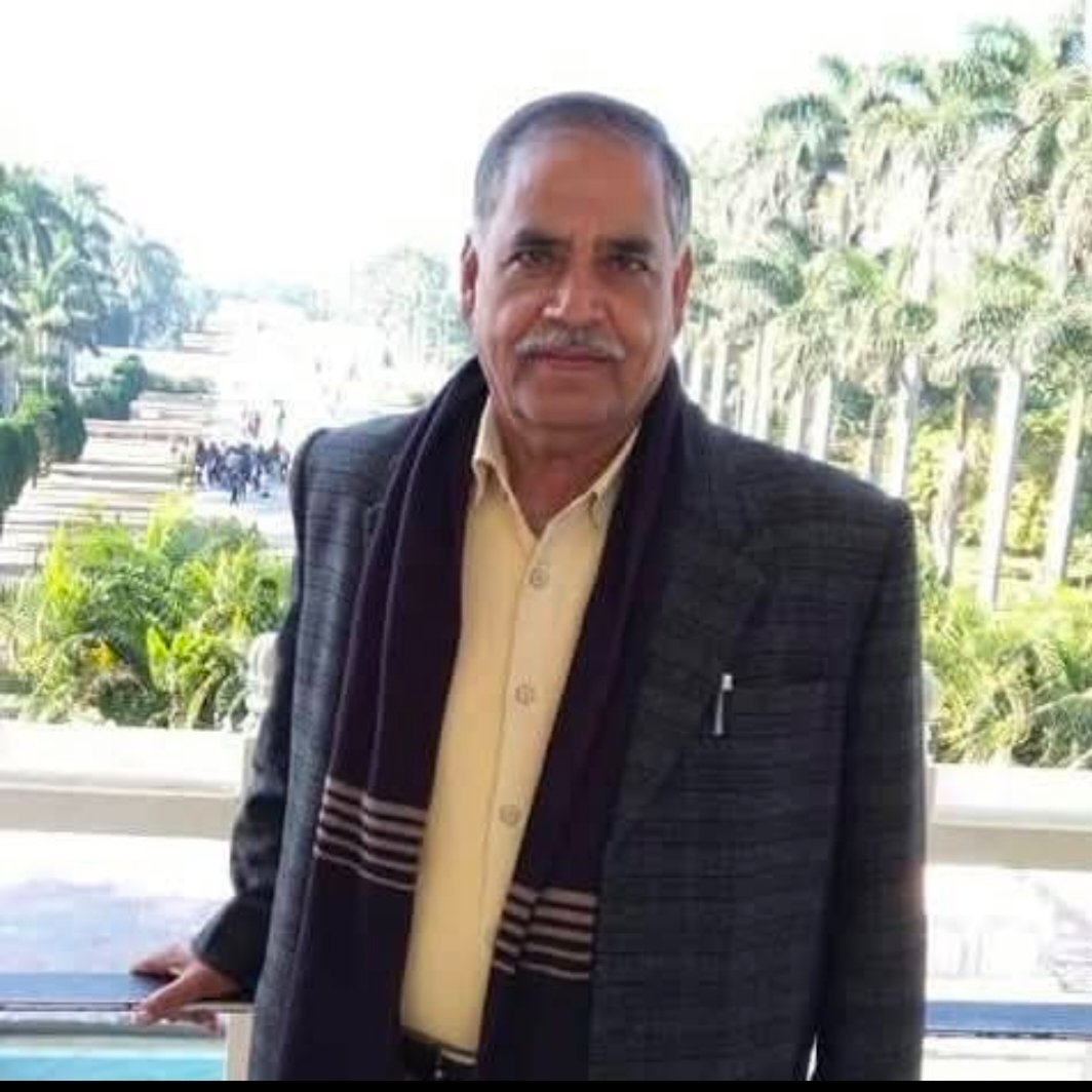 ashiwal_suresh's tweet image. #प्रमोद_जी_व्यास के असामयिक निधन के समाचार सुनकर मन व्यथित हुआ।
उनका जाना  एक अपूरणीय क्षति है
ॐ शांति ॐ 
परमपिता परमेश्वर दिवंगत आत्मा को अपने श्रीचरणों में स्थान देवे और परिजनों व प्रियजनों को इस दुःख को सहन करने की शक्ति प्रदान करे।
ओम शांति शांति !!💐💐👏👏
@BJPRajasthan